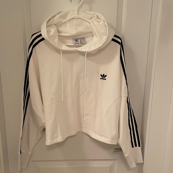 White Adidas cropped hoodie size XL - Picture 9 of 11
